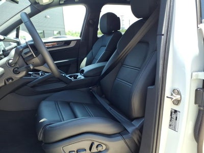 2026 Porsche Cayenne Base