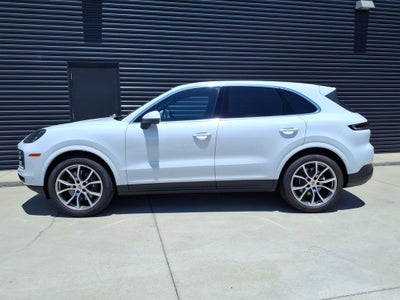 2026 Porsche Cayenne Base