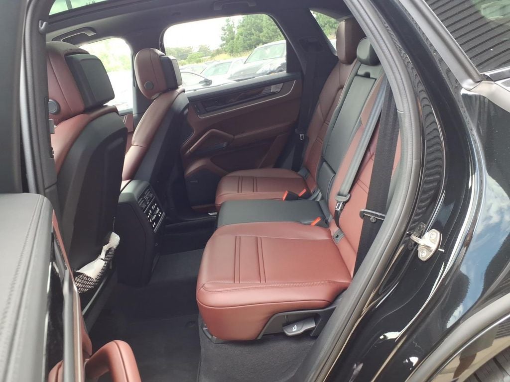 2026 Porsche Cayenne Base