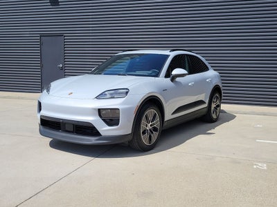 2026 Porsche Macan Electric 4