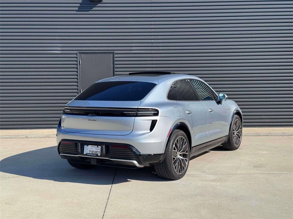 2025 Porsche Macan Electric Turbo