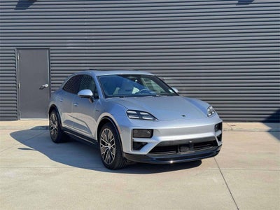 2025 Porsche Macan Electric Turbo