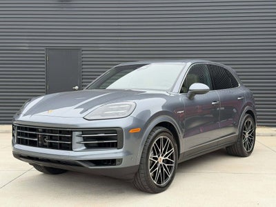 2026 Porsche Cayenne E-Hybrid Base