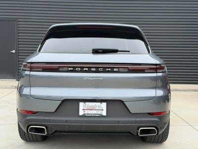 2026 Porsche Cayenne E-Hybrid Base