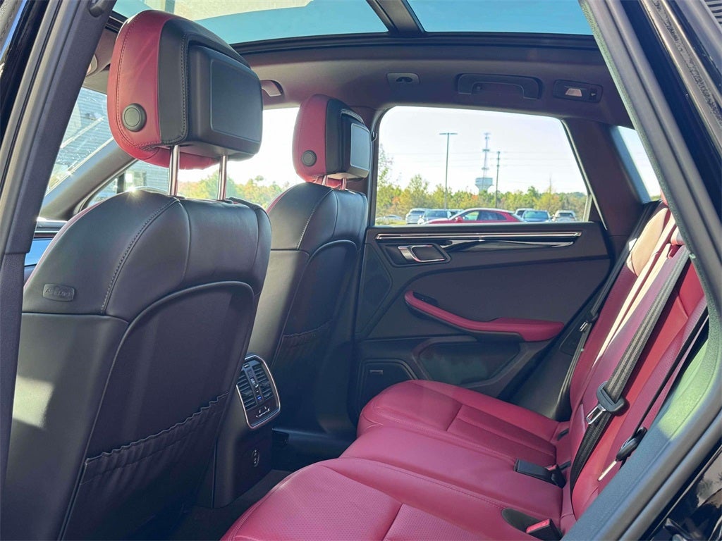 2026 Porsche Macan S