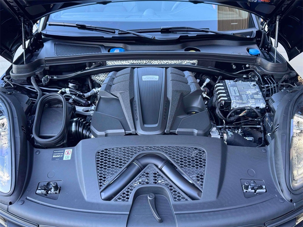 2026 Porsche Macan S