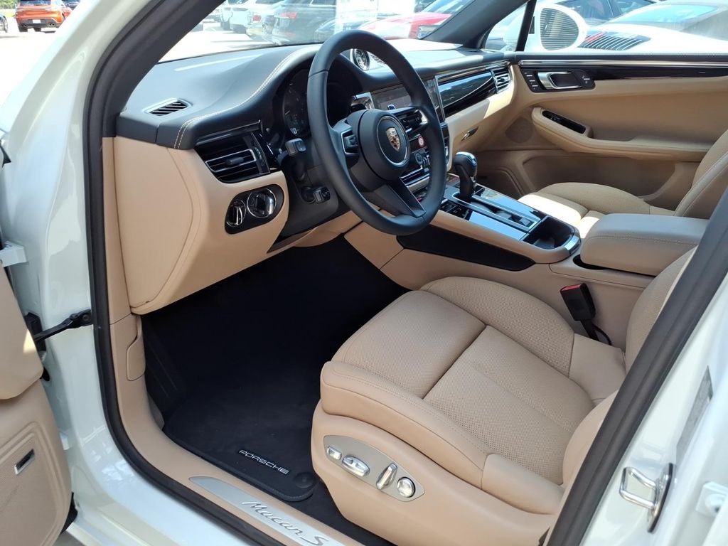 2026 Porsche Macan S