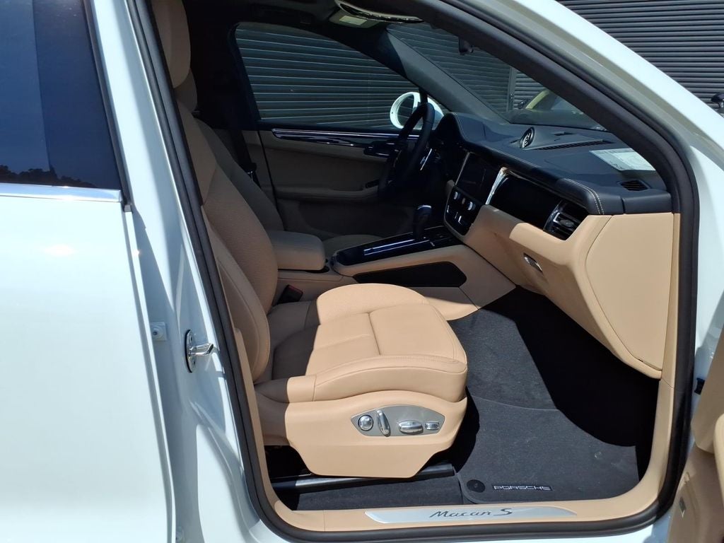 2026 Porsche Macan S