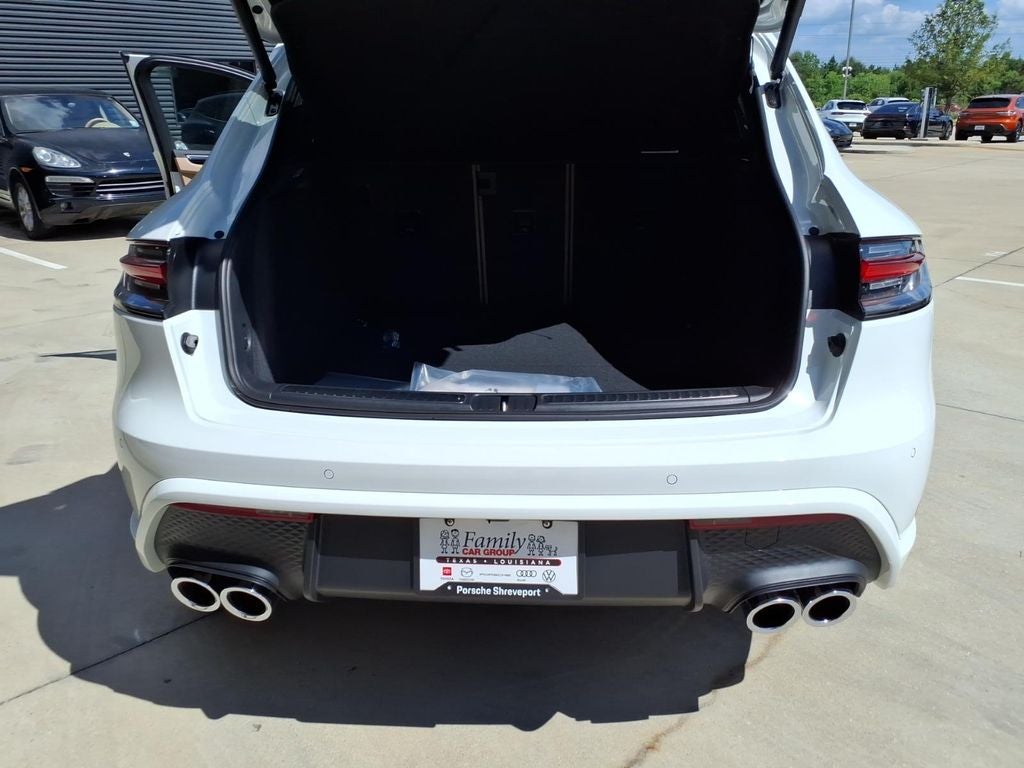 2026 Porsche Macan S