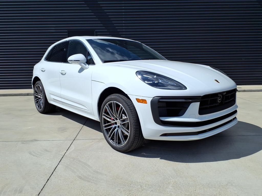 2026 Porsche Macan S