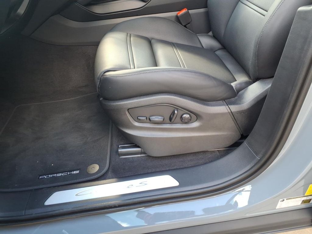 2026 Porsche Cayenne S