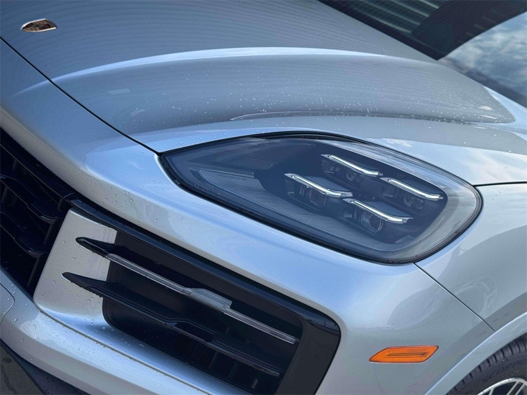 2025 Porsche Cayenne Coupe Base