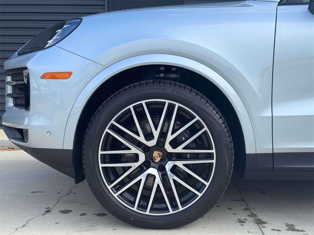 2025 Porsche Cayenne Coupe Base