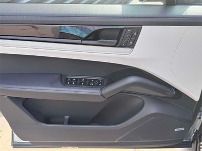 2025 Porsche Cayenne Coupe Base