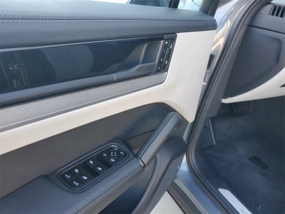 2026 Porsche Cayenne Coupe Base