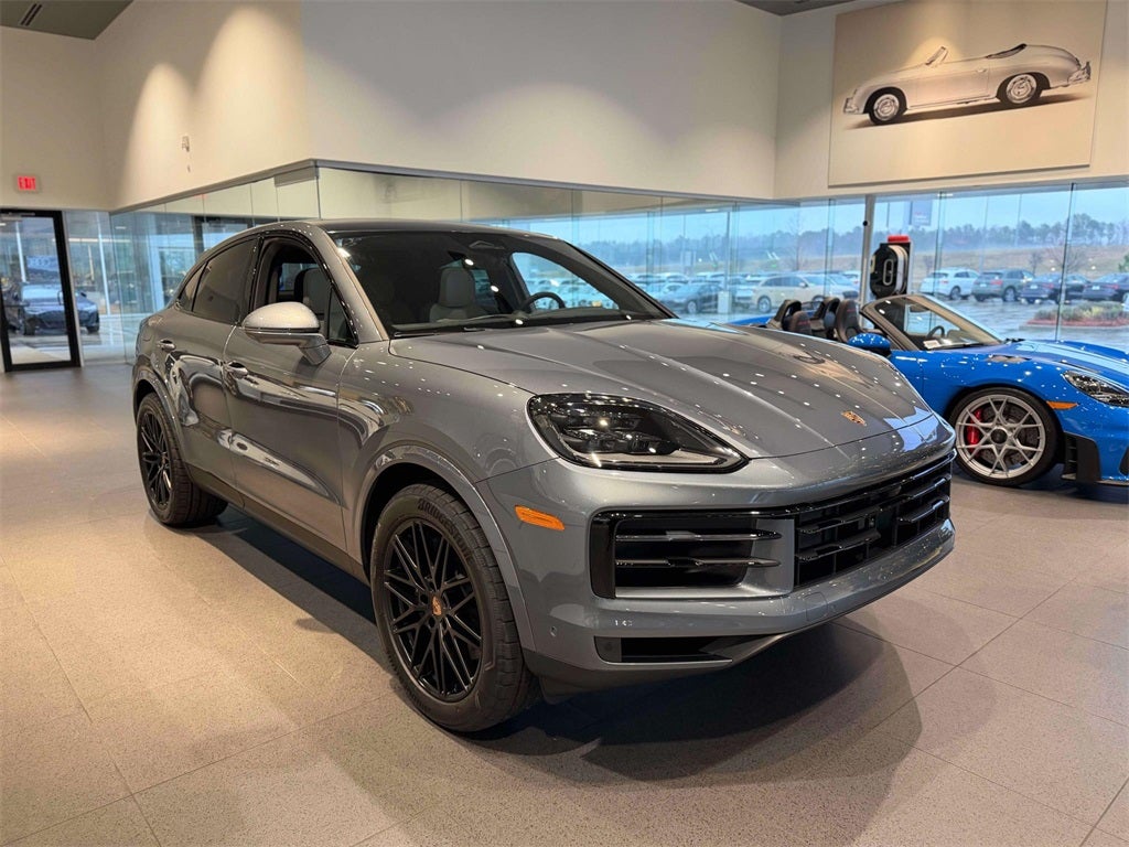 2026 Porsche Cayenne Coupe Base