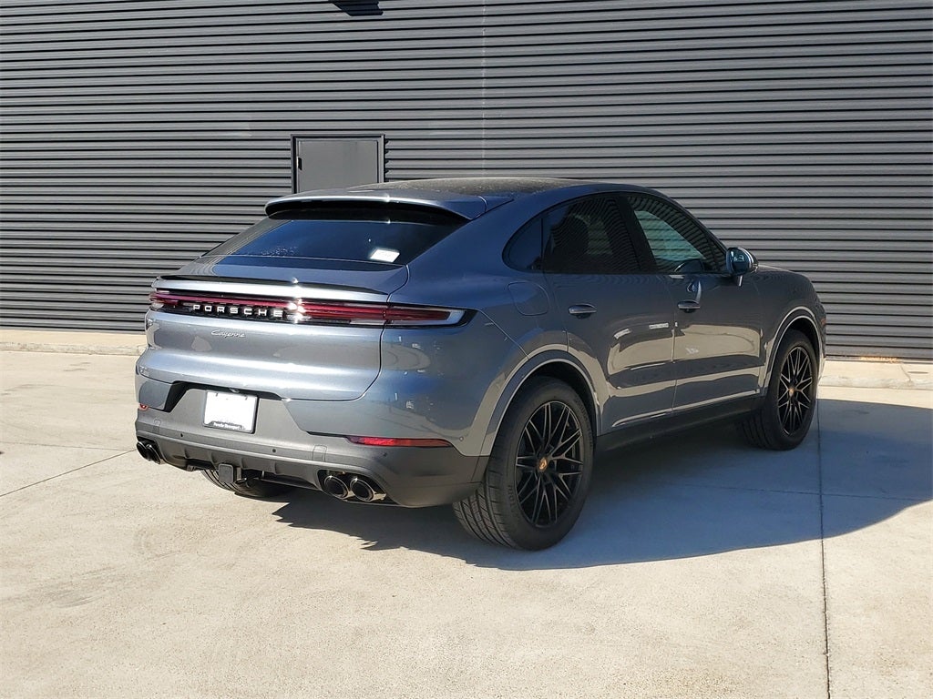 2026 Porsche Cayenne Coupe Base