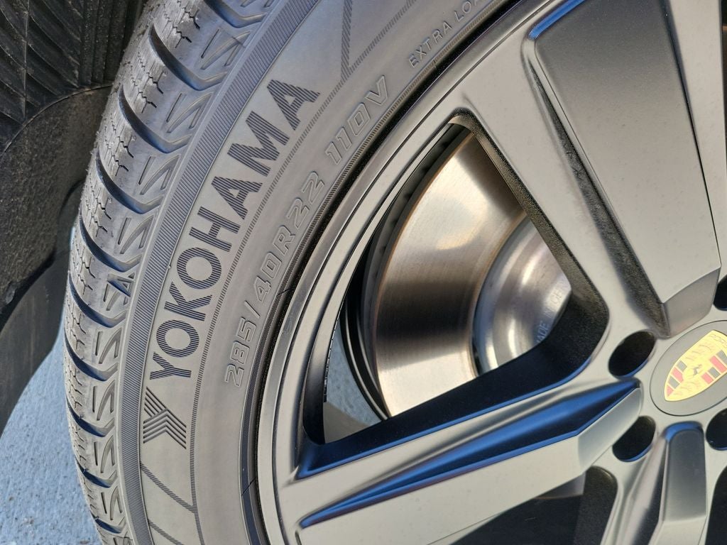 2026 Porsche Cayenne Coupe GTS