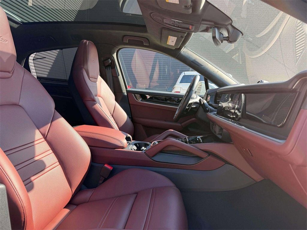 2026 Porsche Cayenne E-Hybrid Coupe Turbo