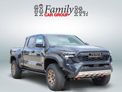 2026 Toyota Tacoma i-FORCE MAX Tacoma Trailhunter