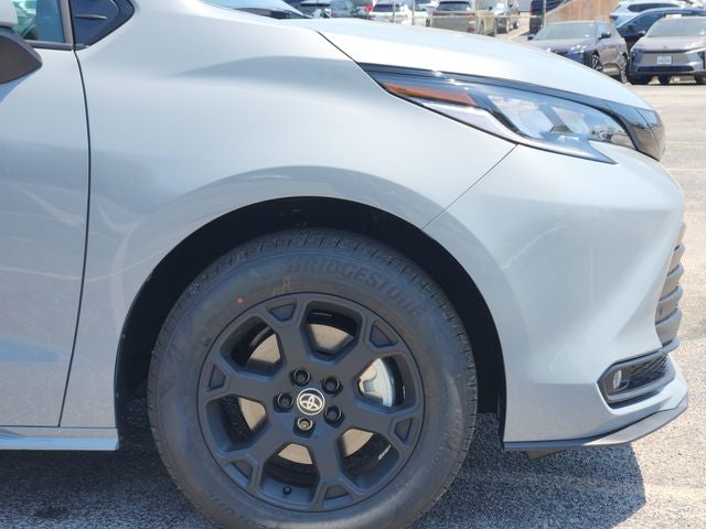 2026 Toyota Sienna Woodland Edition