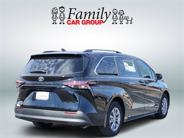 2026 Toyota Sienna LE