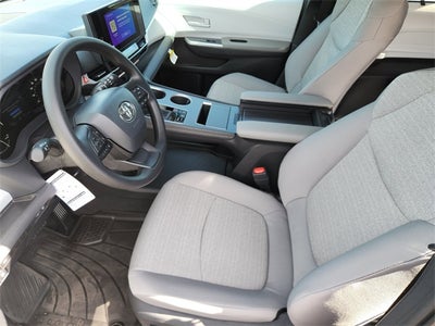 2026 Toyota Sienna LE