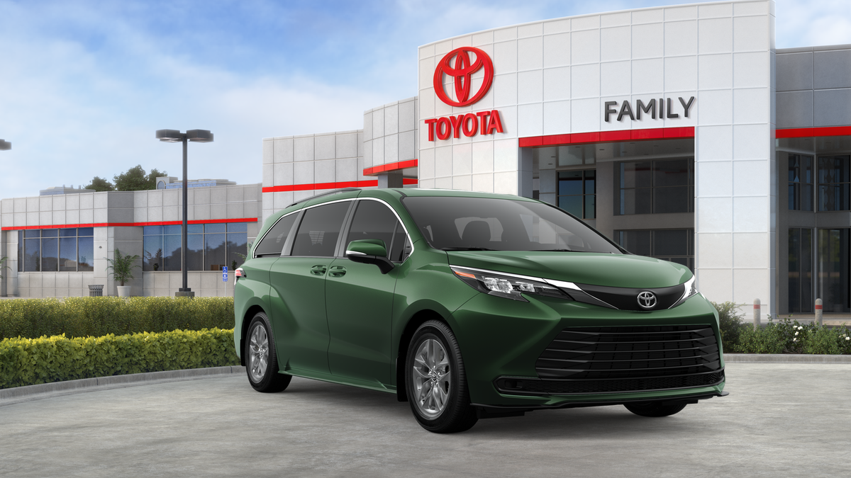 2026 Toyota Sienna LE