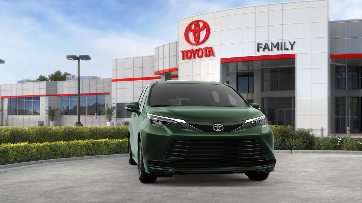 2026 Toyota Sienna LE