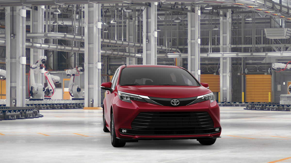 2026 Toyota Sienna XLE