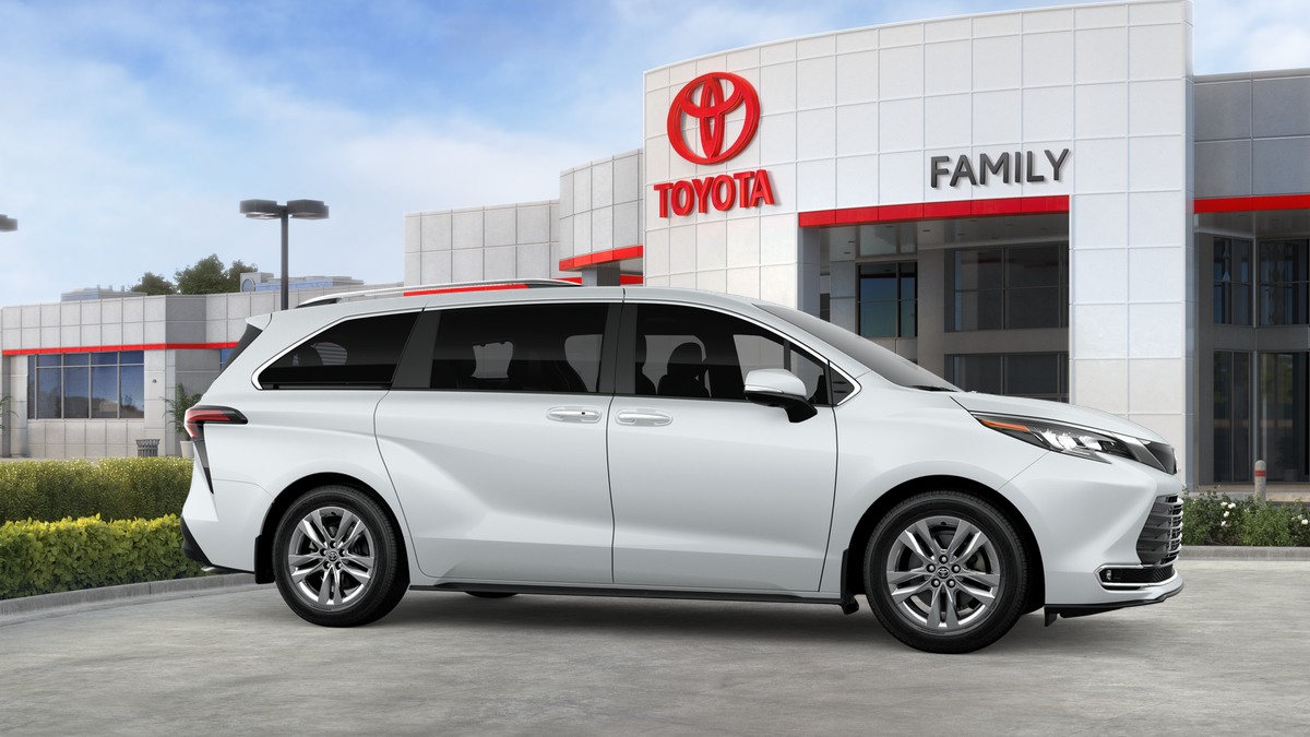 2026 Toyota Sienna Limited