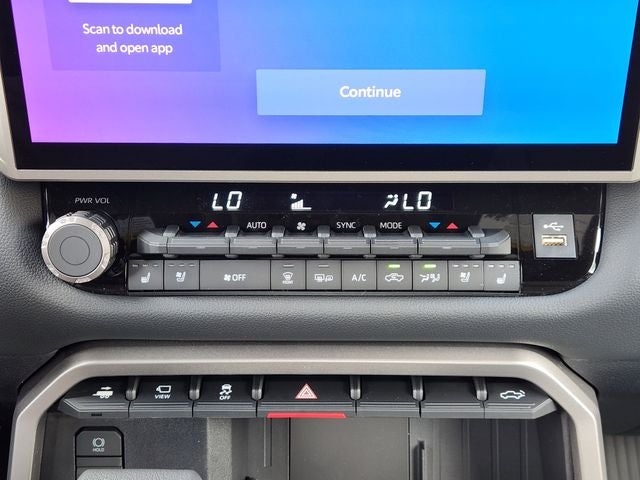 2026 Toyota Tundra i-FORCE MAX Tundra Limited