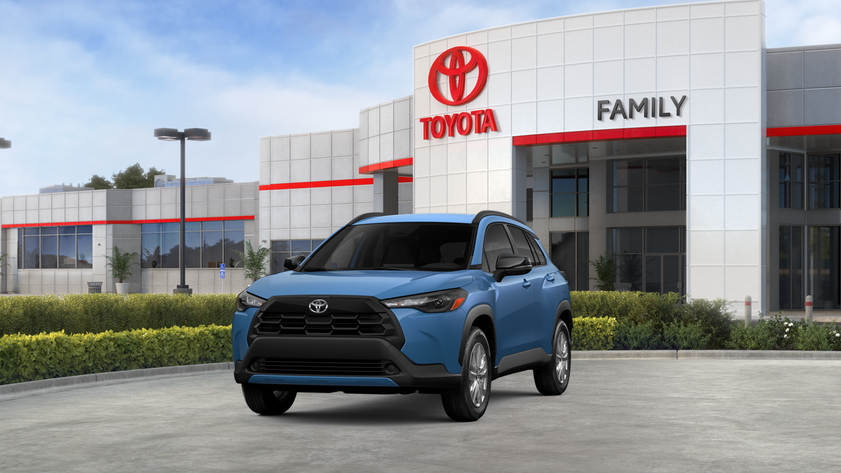 2026 Toyota Corolla Cross LE