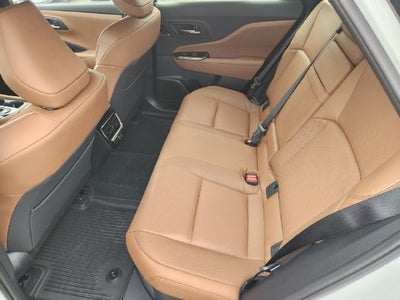 2026 Toyota Toyota Crown Signia Limited
