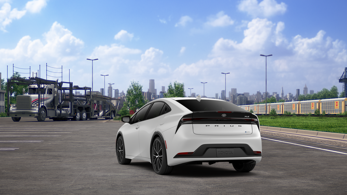 2027 Toyota Prius XLE