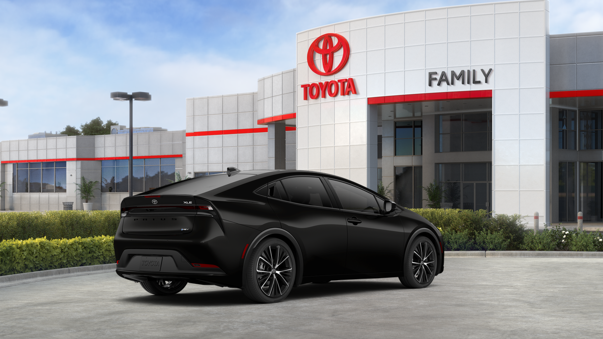 2027 Toyota Prius XLE