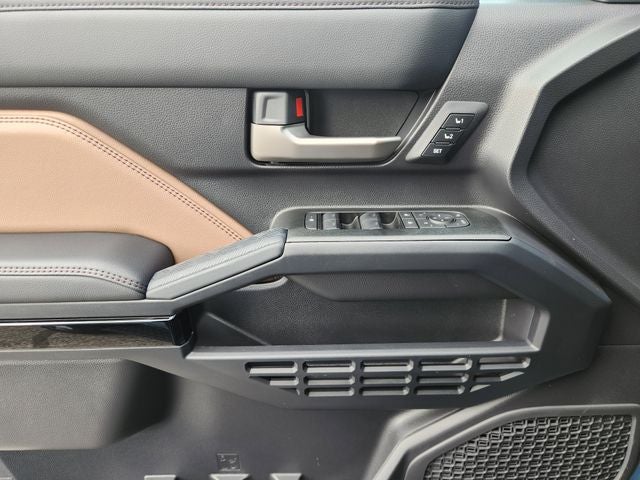 2026 Toyota 4Runner i-FORCE MAX 4Runner Limited