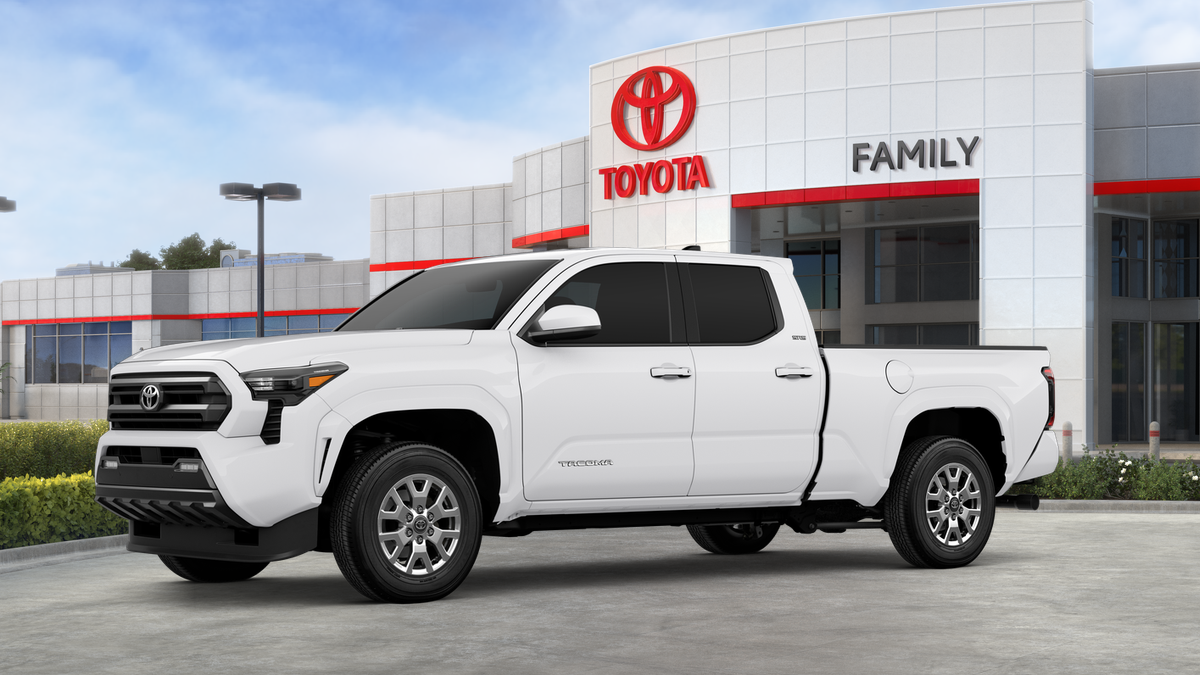 2026 Toyota Tacoma SR5