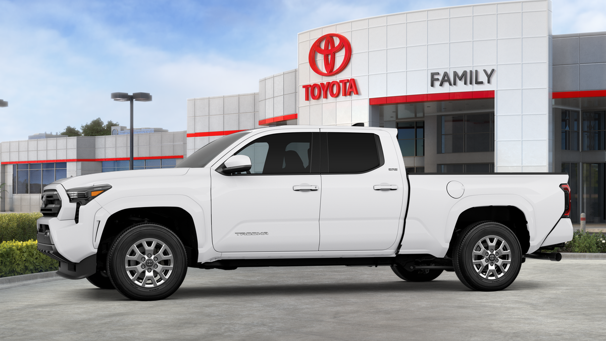 2026 Toyota Tacoma SR5