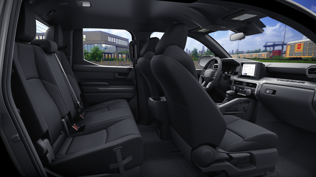 2025 Toyota Tacoma SR5