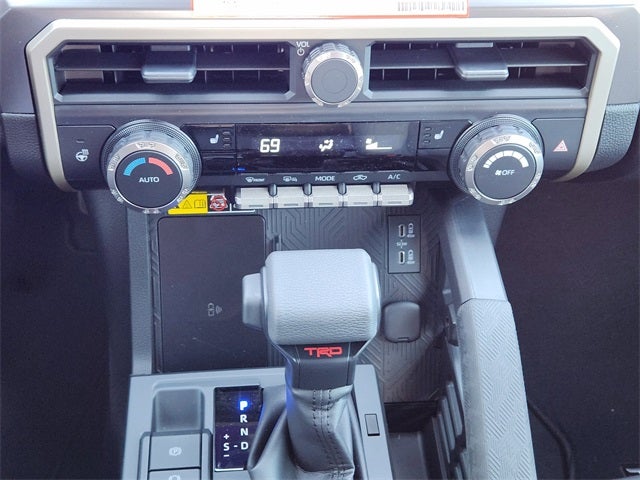 2026 Toyota Tacoma i-FORCE MAX Tacoma TRD Off-Road