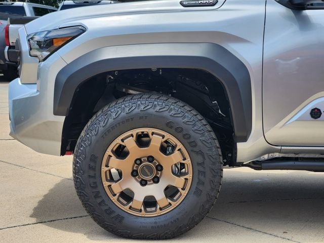 2026 Toyota Tacoma i-FORCE MAX Tacoma Trailhunter