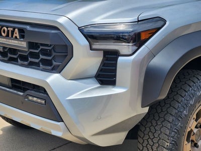 2026 Toyota Tacoma i-FORCE MAX Tacoma Trailhunter