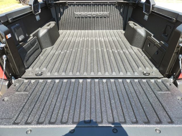 2026 Toyota Tacoma i-FORCE MAX Tacoma Trailhunter