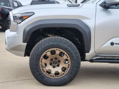 2026 Toyota Tacoma i-FORCE MAX Tacoma Trailhunter
