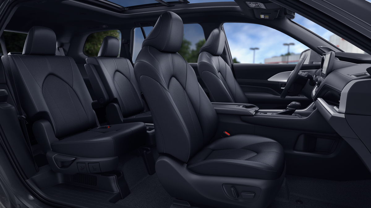 2026 Toyota Grand Highlander Hybrid Nightshade