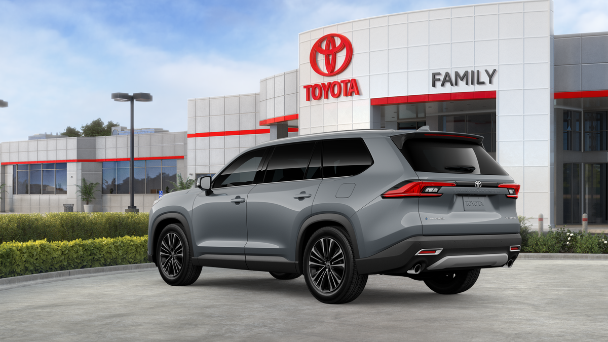 2026 Toyota Grand Highlander Hybrid MAX Platinum