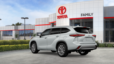 2026 Toyota Highlander Hybrid Platinum