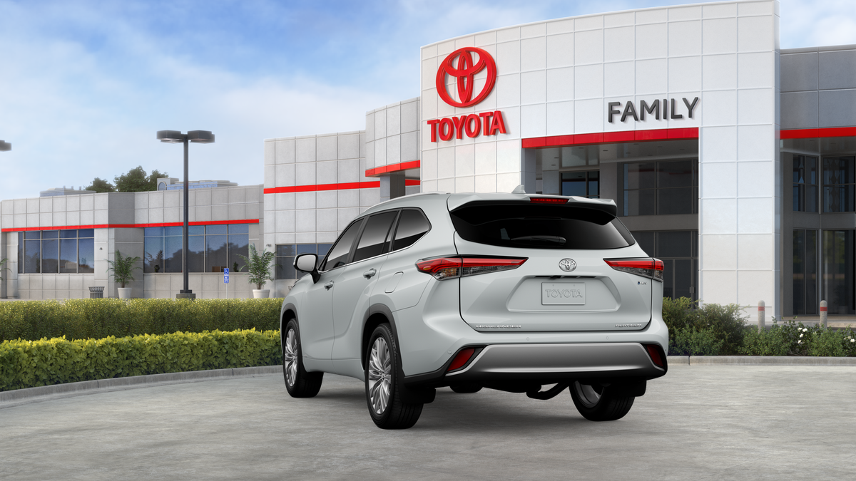 2026 Toyota Highlander Hybrid Platinum