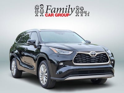 2026 Toyota Highlander Hybrid Platinum